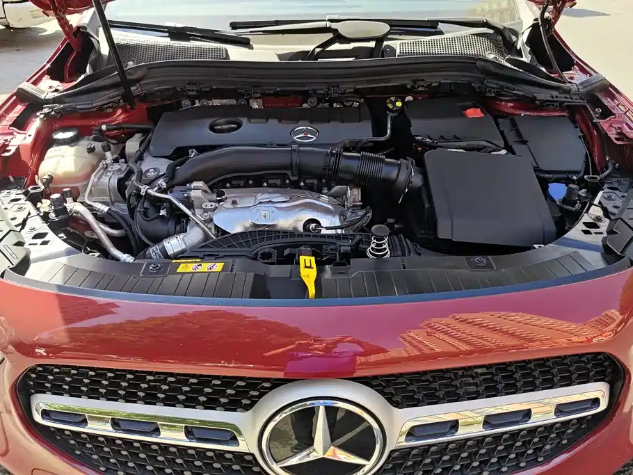 Mercedes-Benz GLA — миниатюра 10