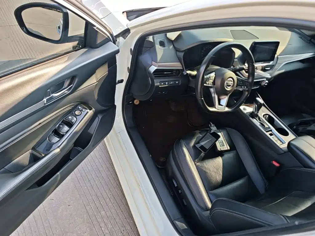 Nissan Teana — миниатюра 16