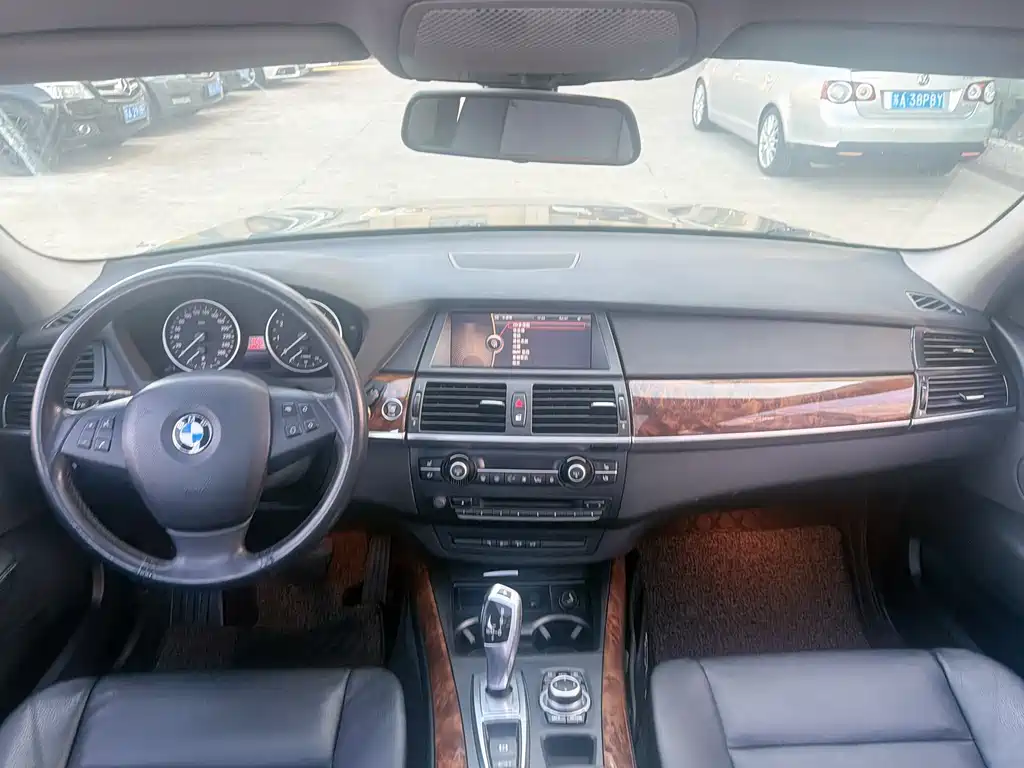 BMW X5 (Import) — миниатюра 14