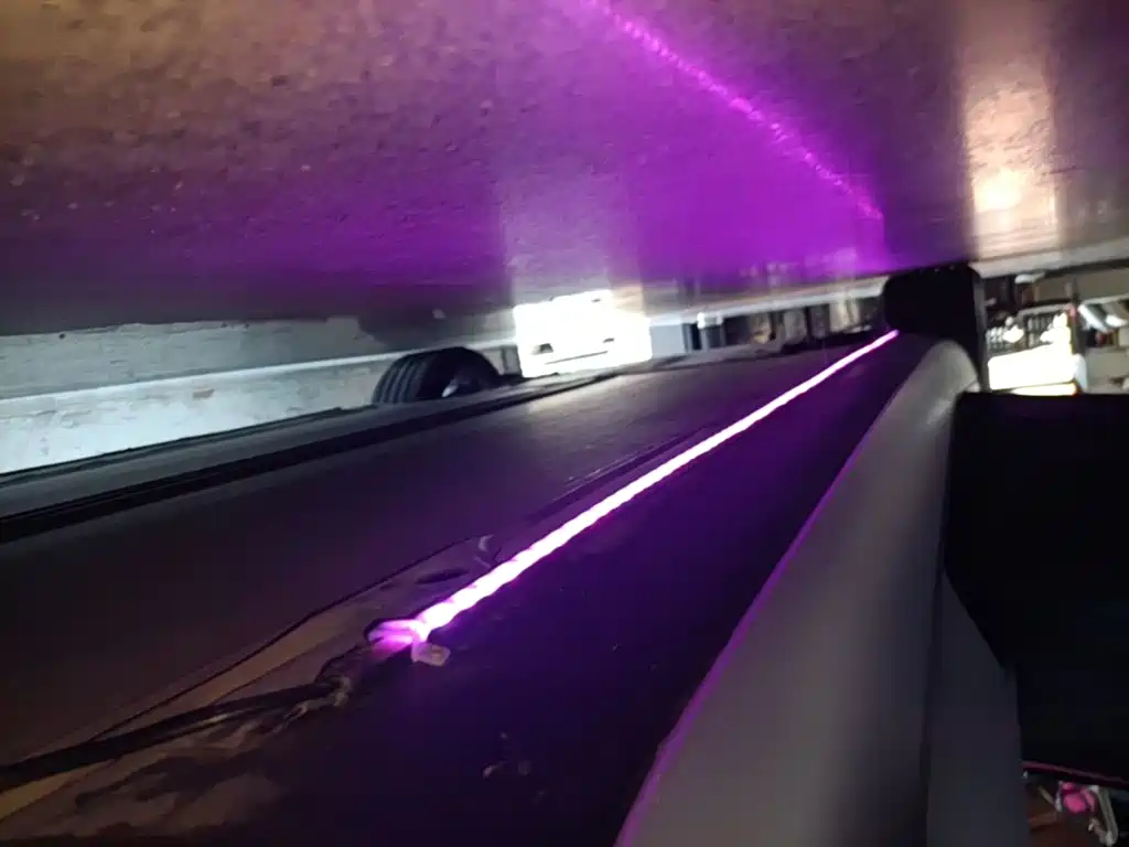 Tesla Model 3 — миниатюра 22