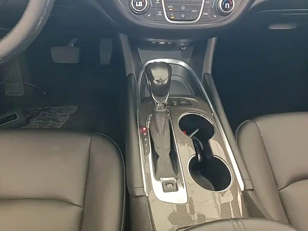 Chevrolet Malibu XL — миниатюра 14