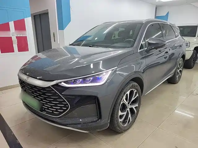BYD Tang