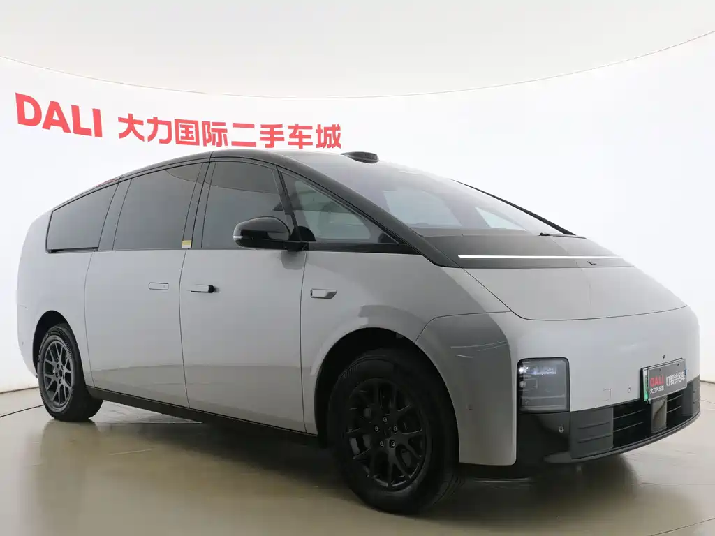 Li Auto Li MEGA — миниатюра 3