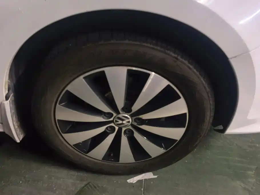 Volkswagen Sagitar — миниатюра 6