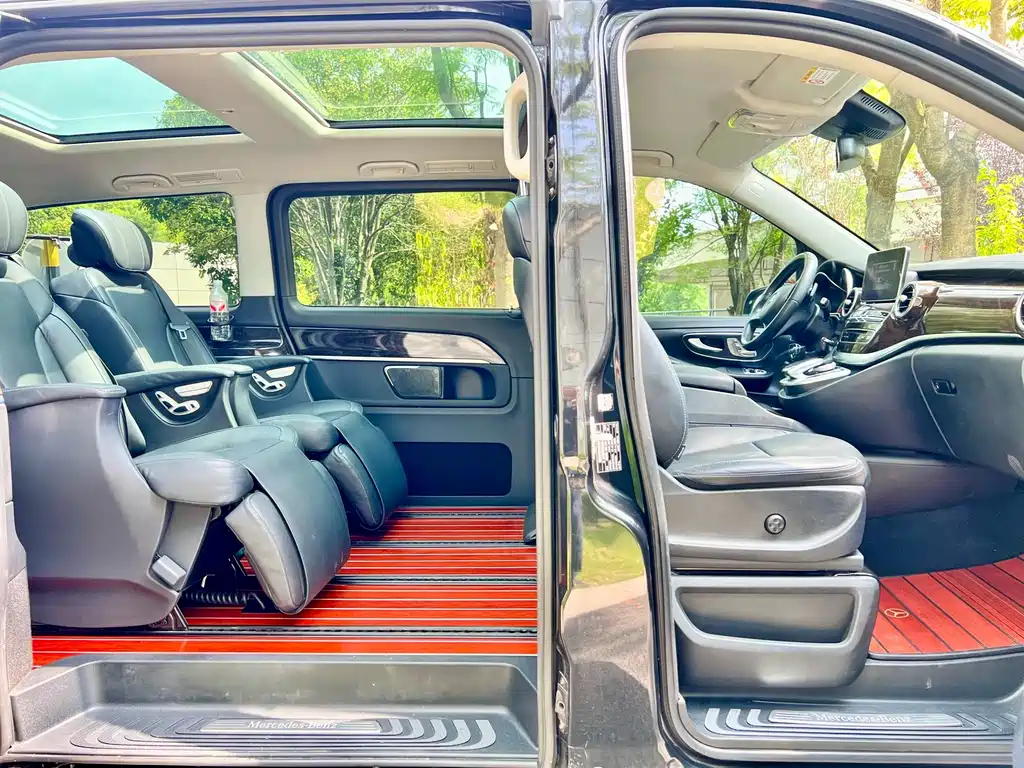 Mercedes-Benz V-Class — миниатюра 9