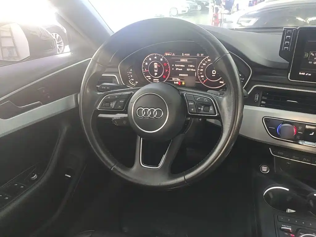 Audi A4L — миниатюра 11
