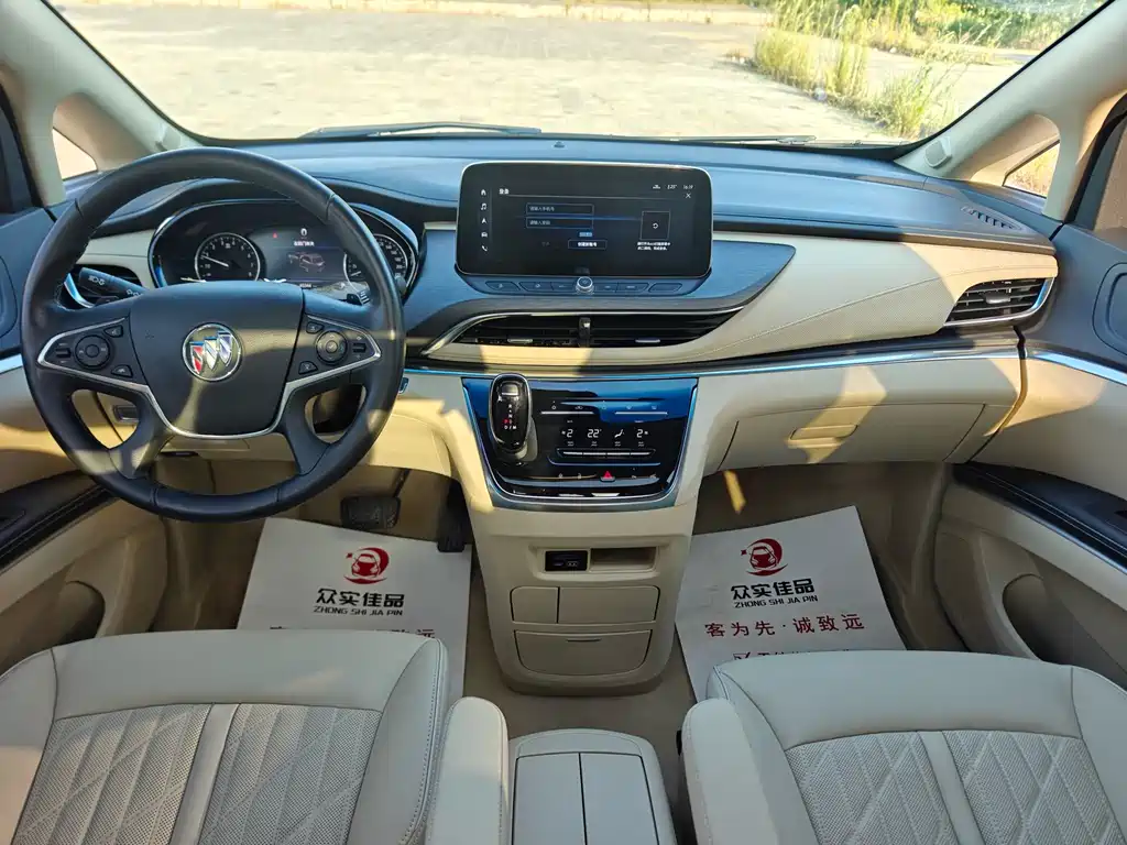 Buick GL8 — миниатюра 5