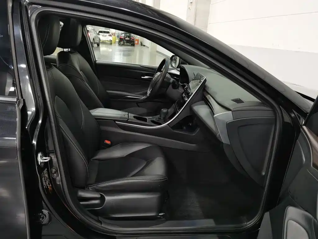 Toyota Avalon — миниатюра 23