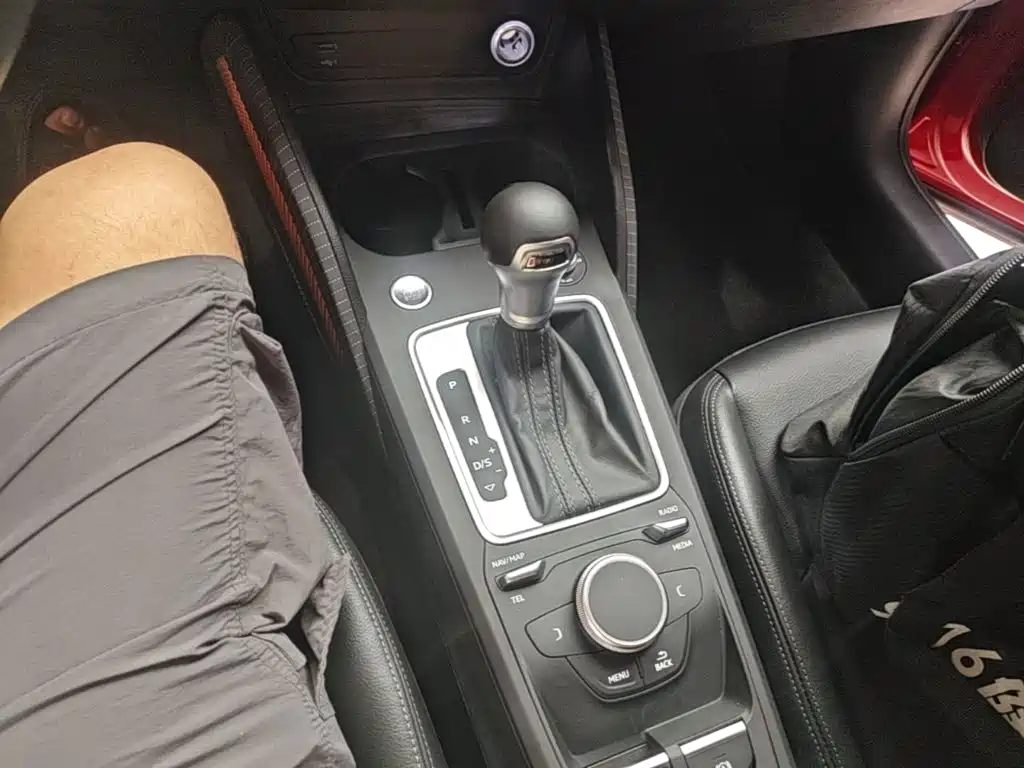 Audi Q2L — миниатюра 14