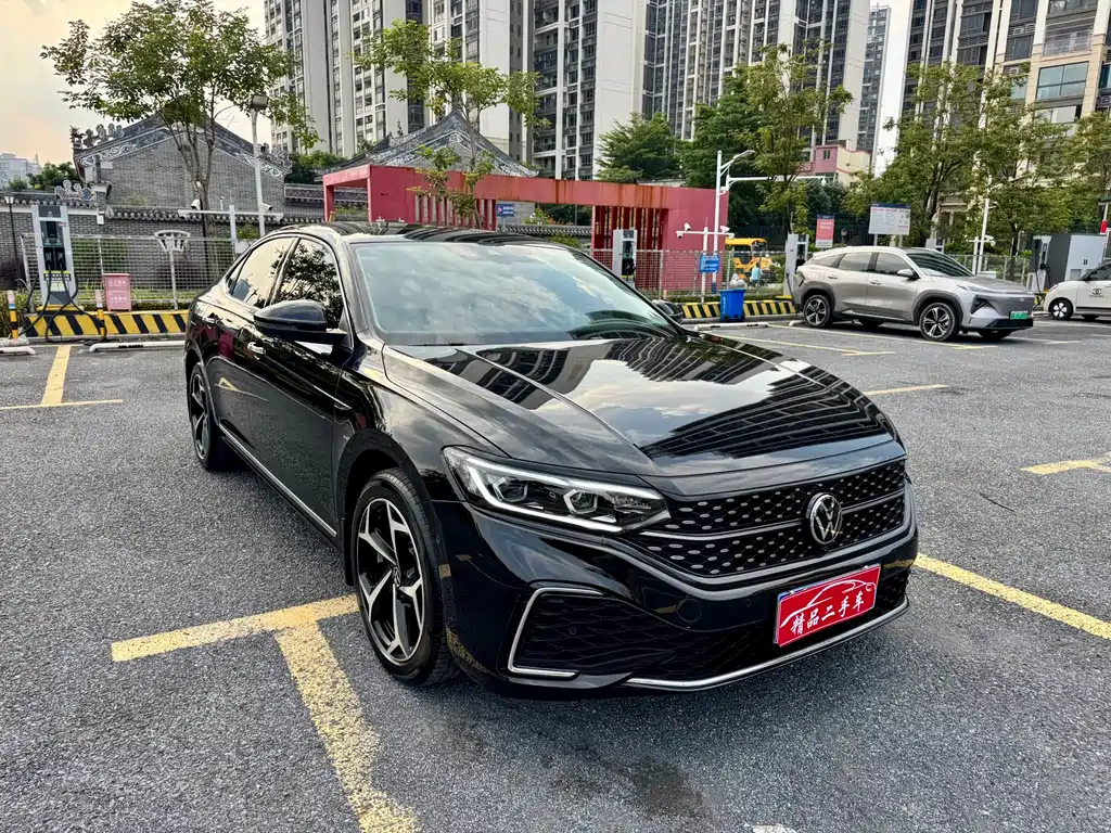 Volkswagen Passat — миниатюра 3
