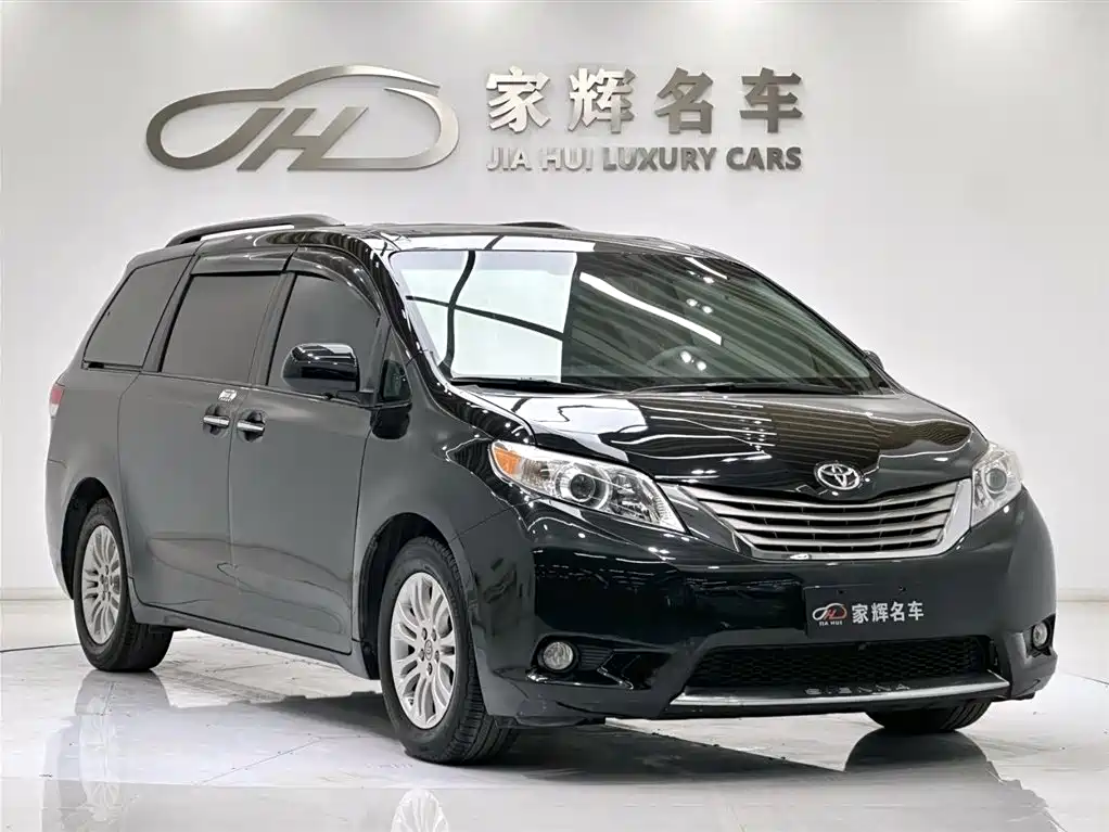 Toyota Sienna 2011 3.5L AT