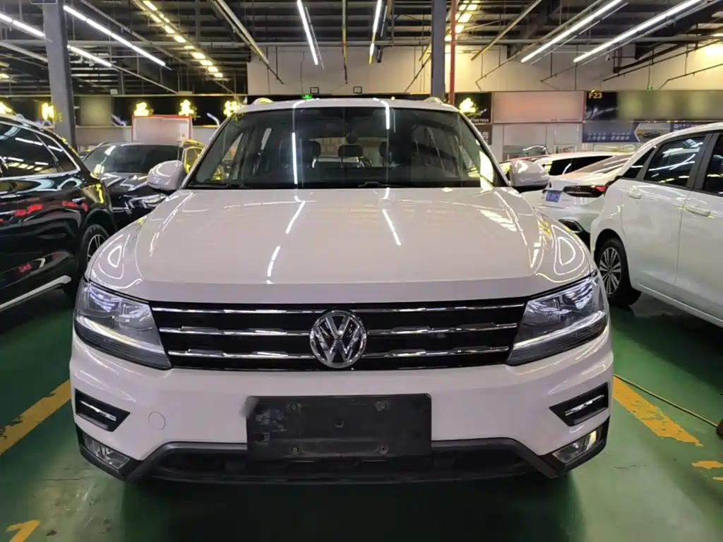 Volkswagen Tiguan L — миниатюра 3