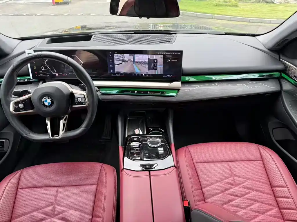 BMW 5 Series — миниатюра 5