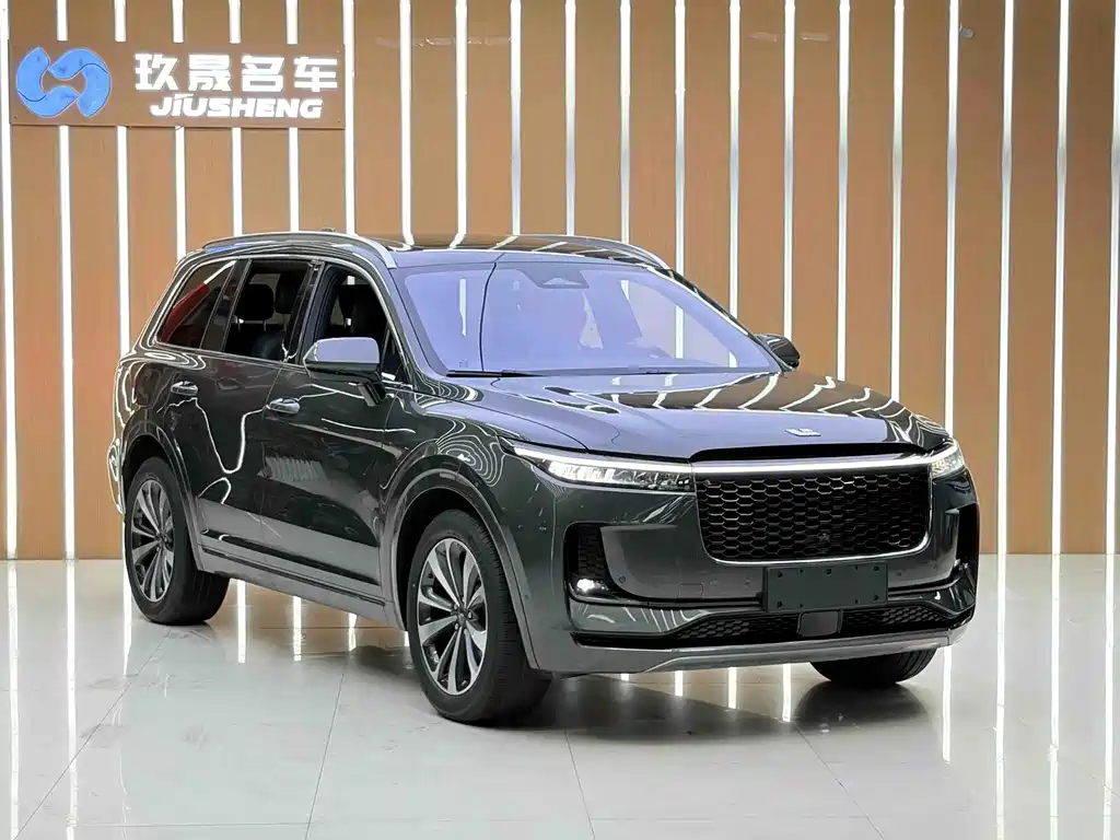 Li Auto ONE 2021 6 мест