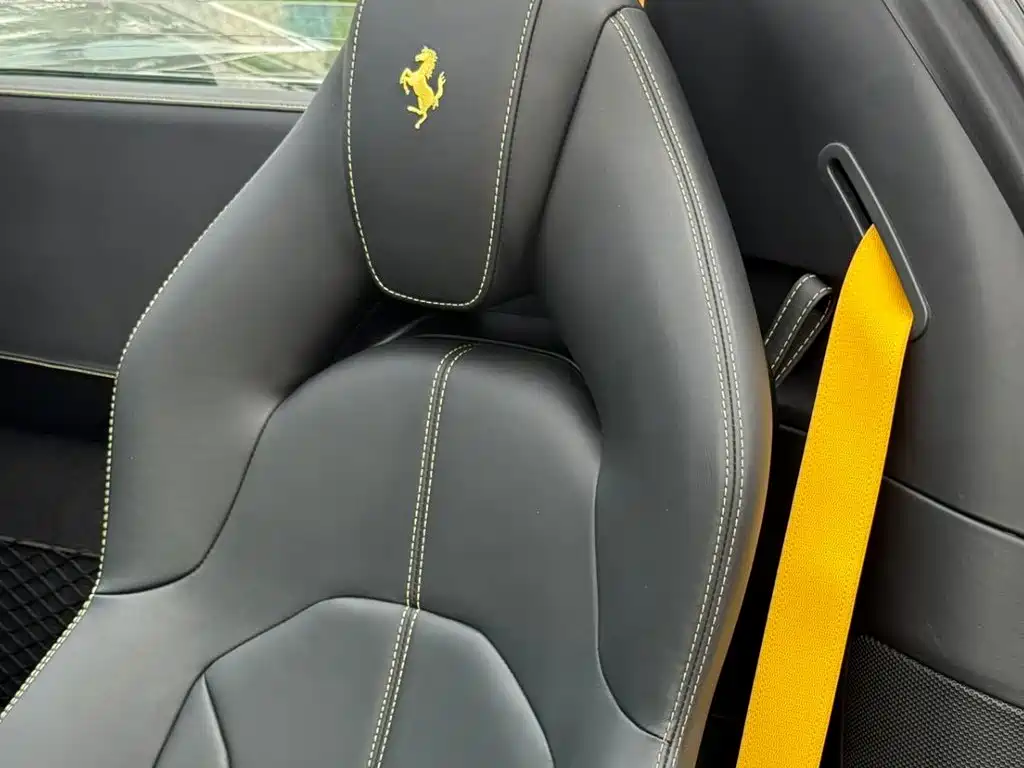 Ferrari F8 Spider 3.9T V8, фото 8