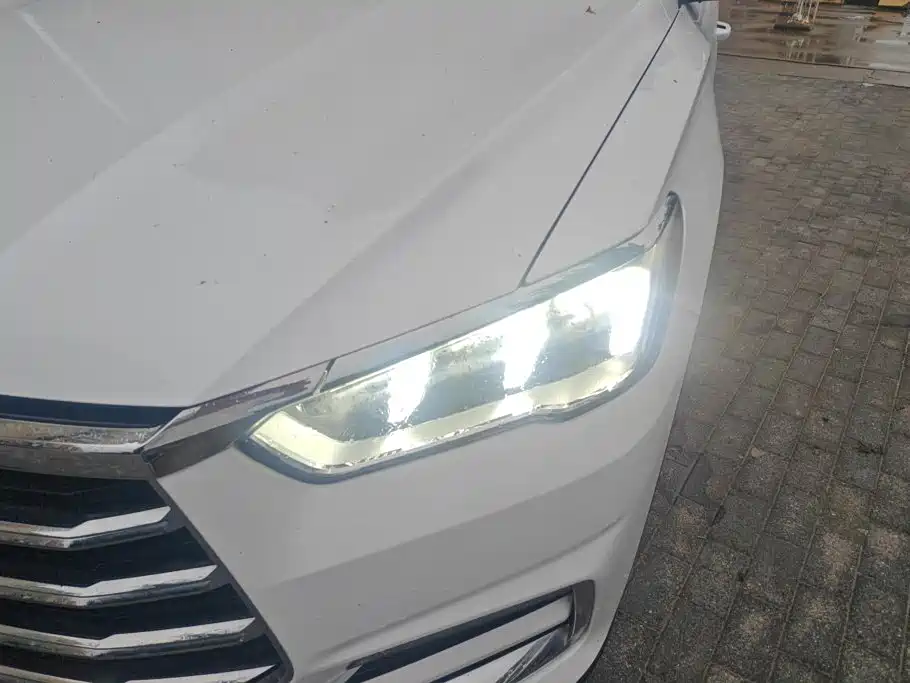 BYD Pro — миниатюра 5