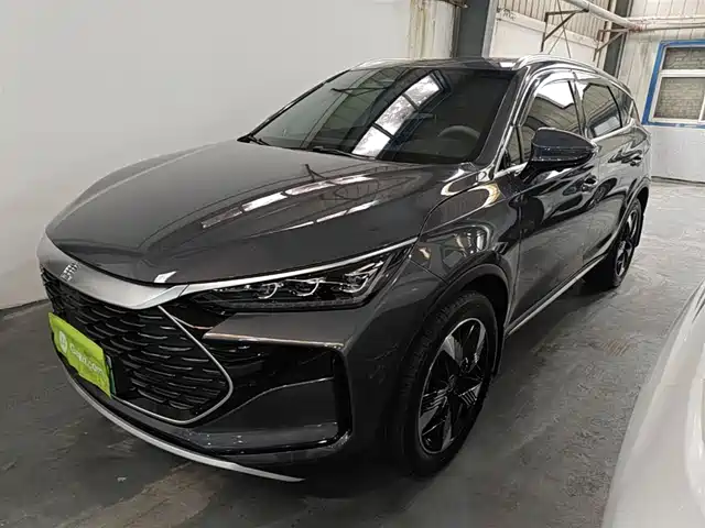 2024 BYD Tang