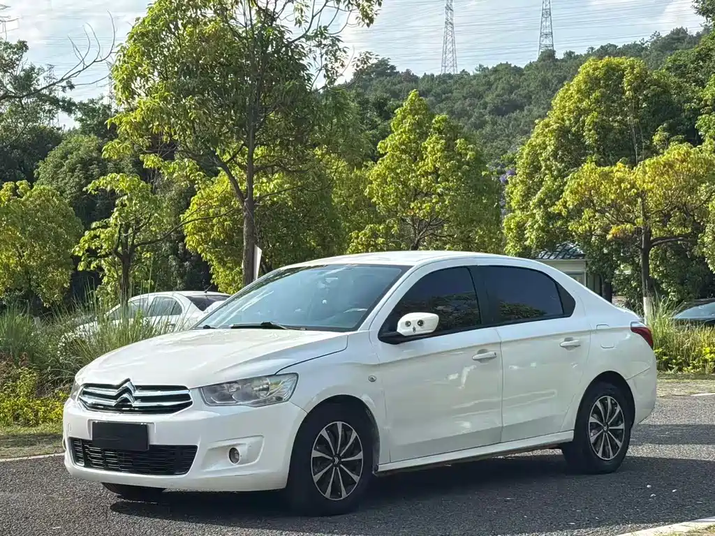 Купить Citroen Elysee