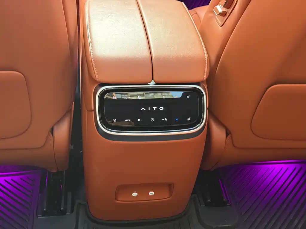 AITO AITO M7 — миниатюра 18