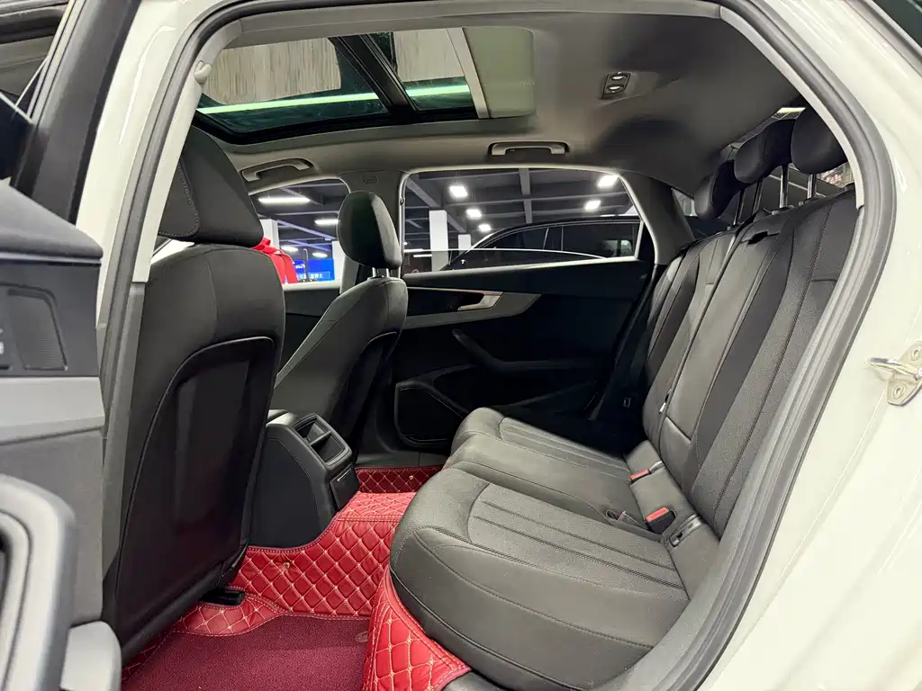 Audi A4L — миниатюра 5