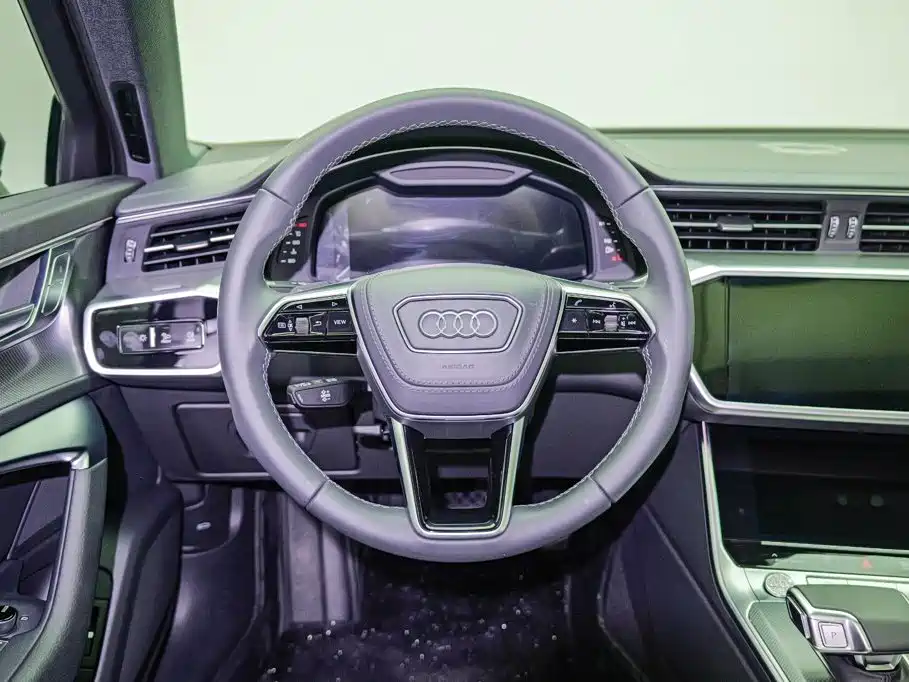 Audi A6L 2024 45 TFSI
