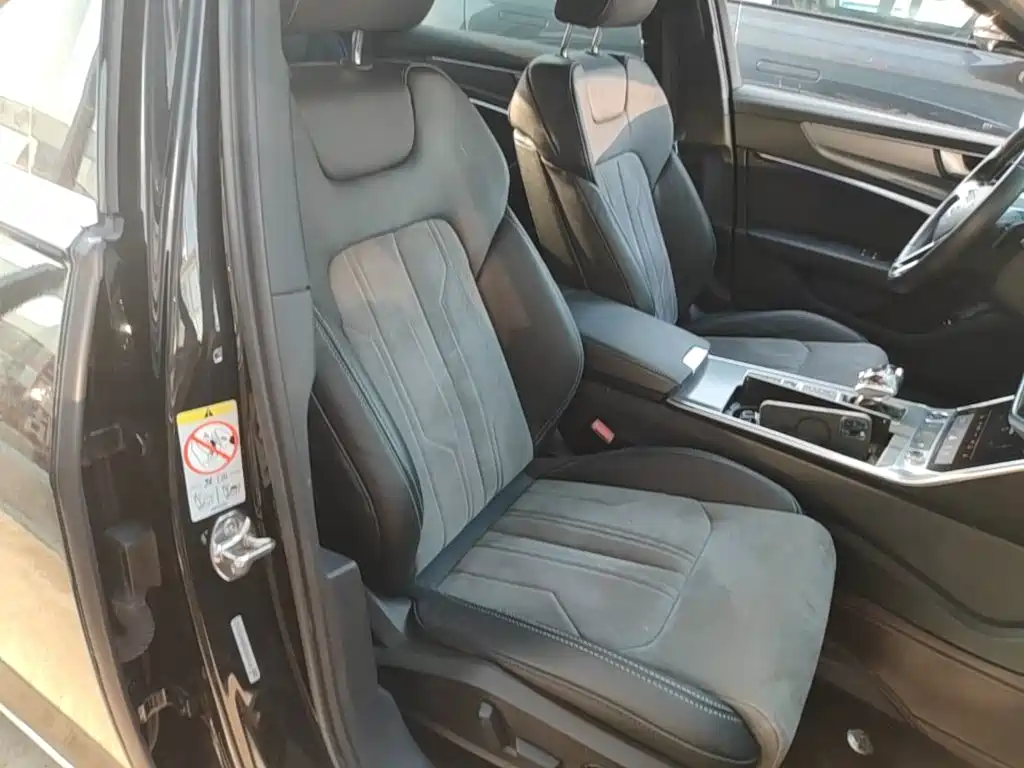 Audi A6L — миниатюра 25