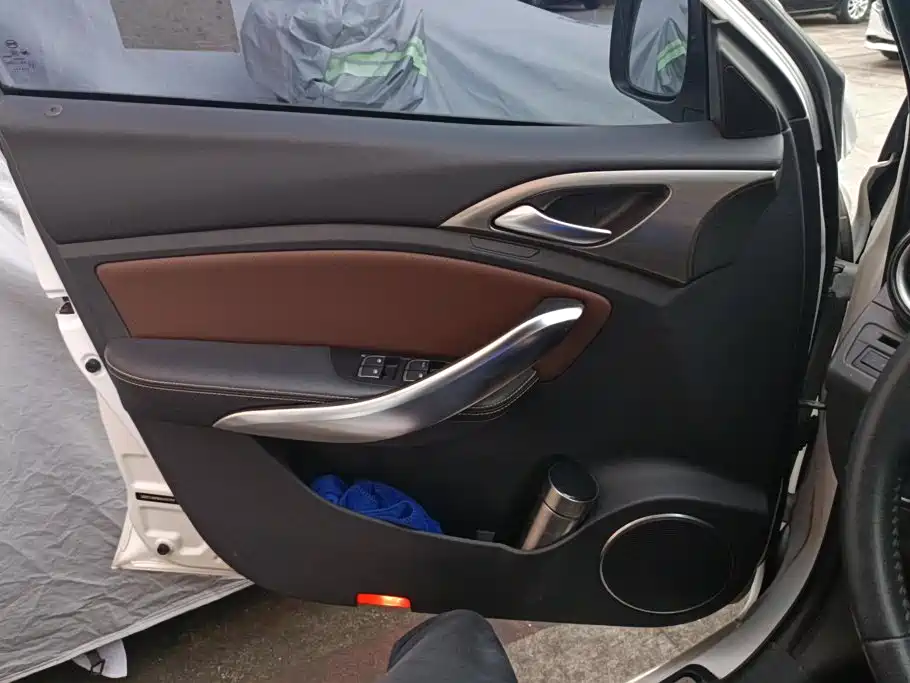 BYD Song — миниатюра 7