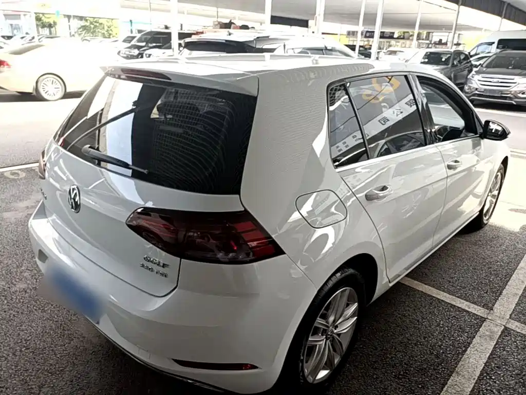 Volkswagen Golf — миниатюра 7