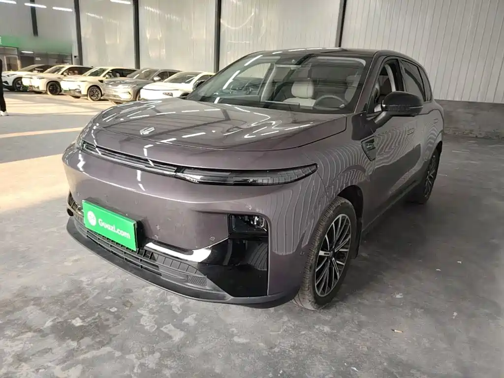 Leapmotor Leapmotor B10 — миниатюра 2
