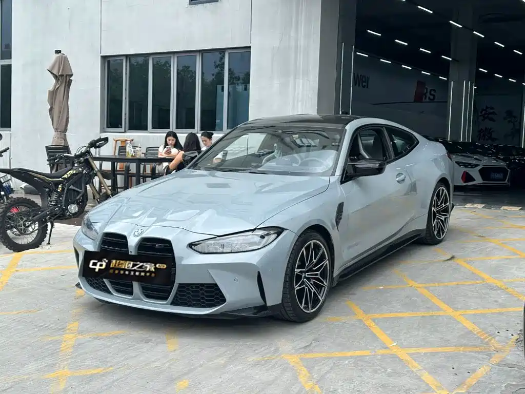 BMW M4