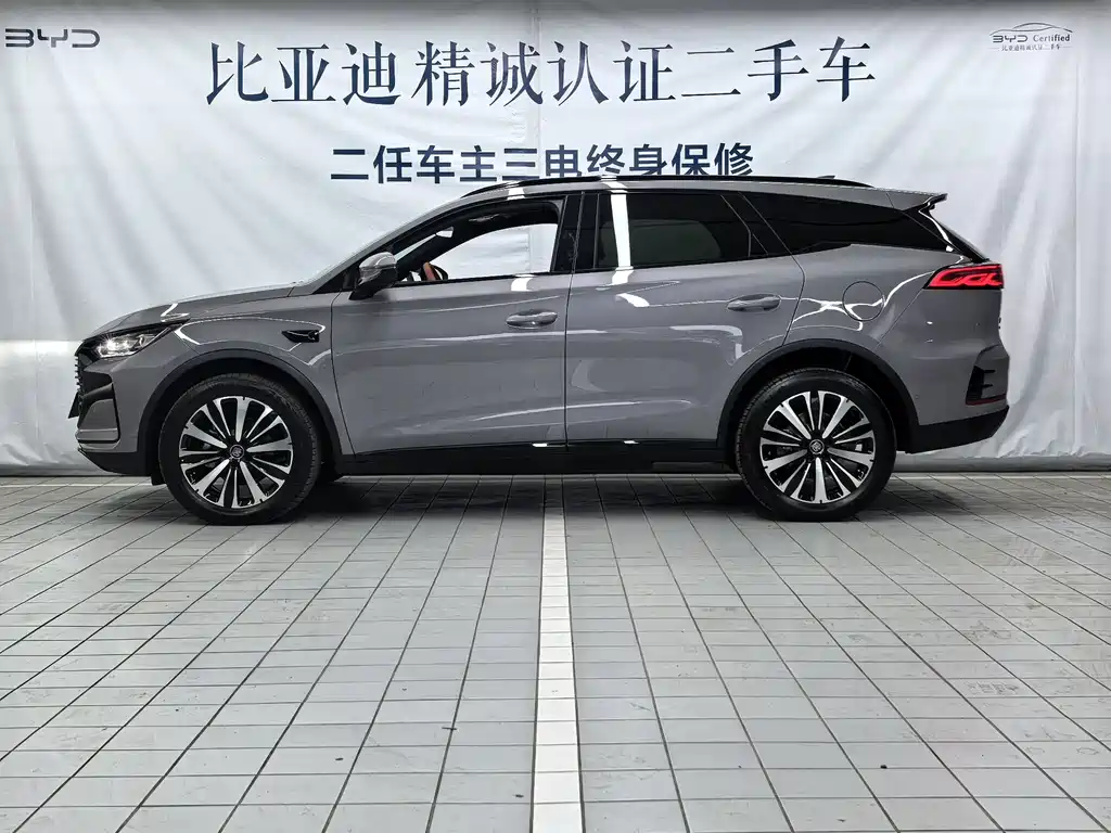 BYD Tang 2025 Smart Drive DM-i 175KM
