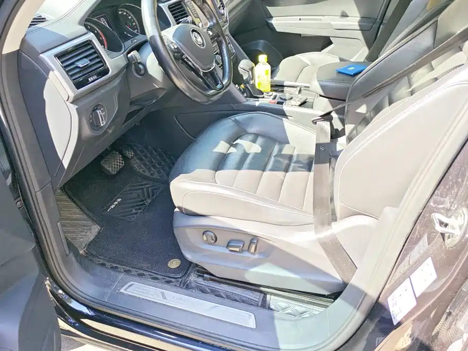 Volkswagen Teramont — миниатюра 9