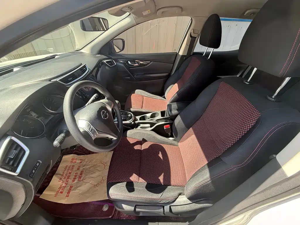 Nissan Qashqai — миниатюра 4