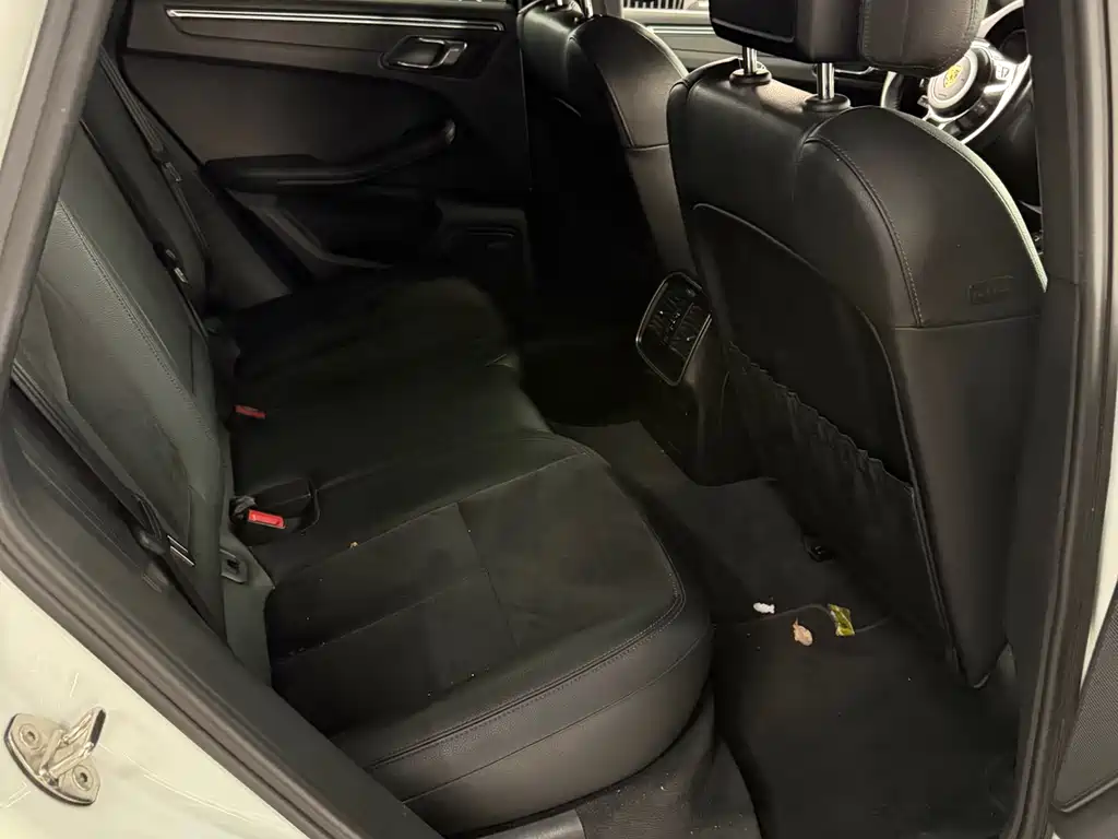 Porsche Macan 2016 Macan 2.0T