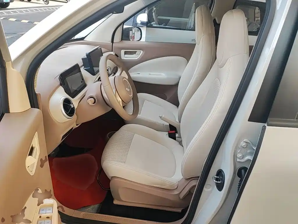 Wuling MINIEV — миниатюра 15