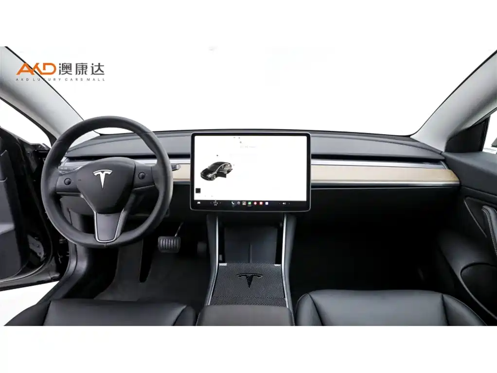 Tesla Model 3 — миниатюра 5