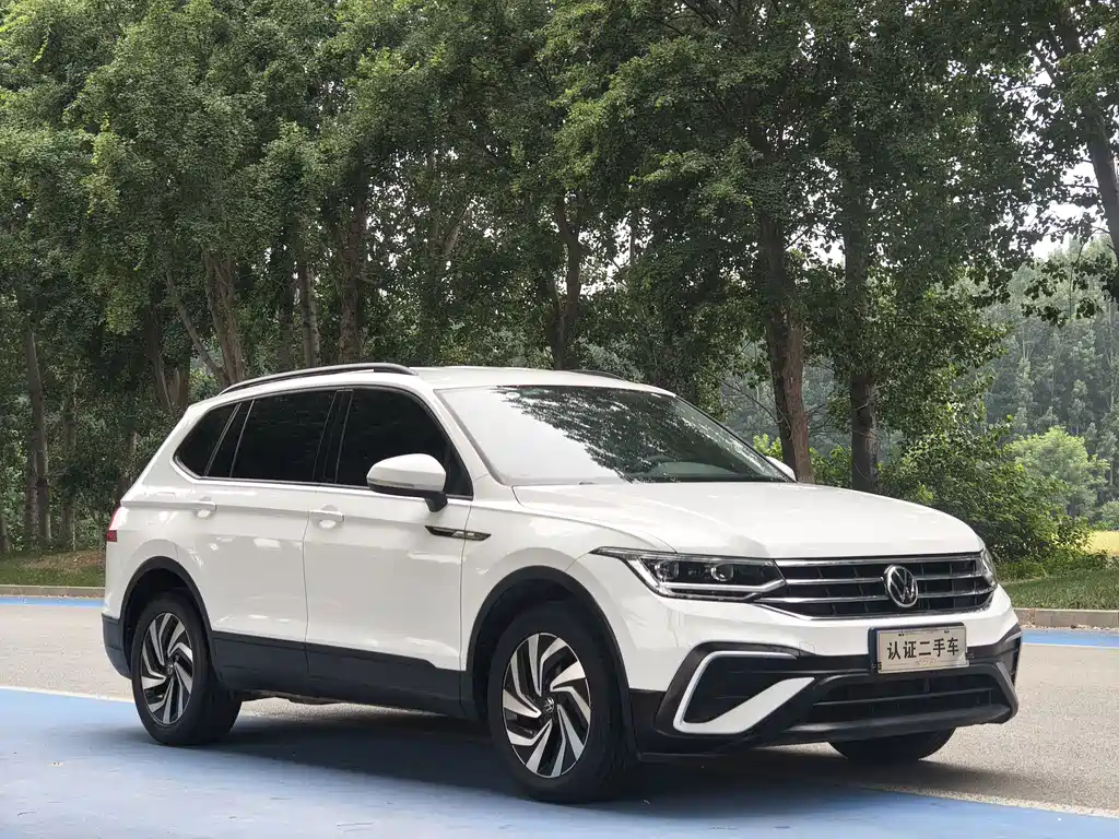 Купить Volkswagen Tiguan L