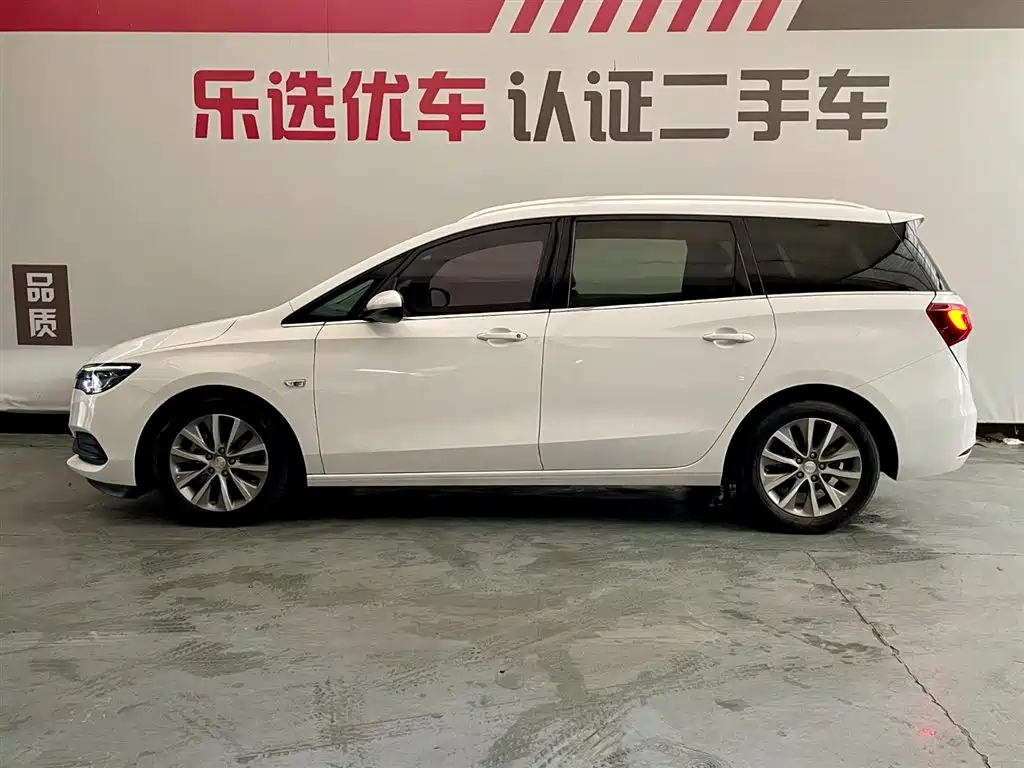 Buick GL6 2021 323T Luxury