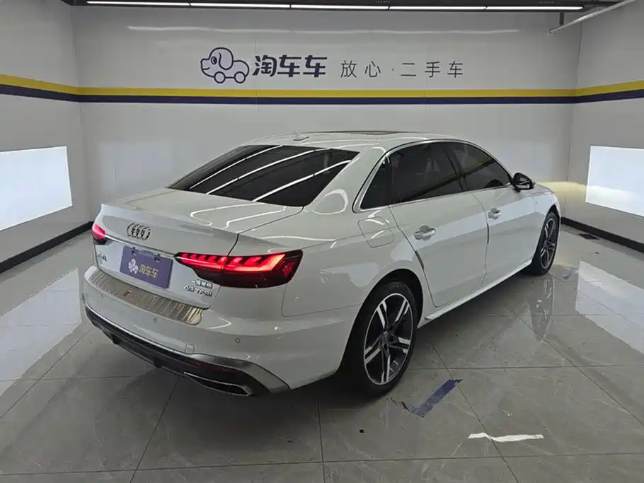 Audi A4L 2020 40 TFSI Fashion
