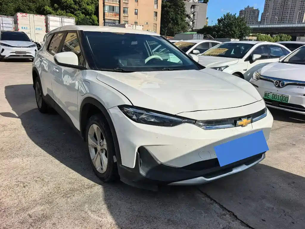 Chevrolet Menlo — миниатюра 3