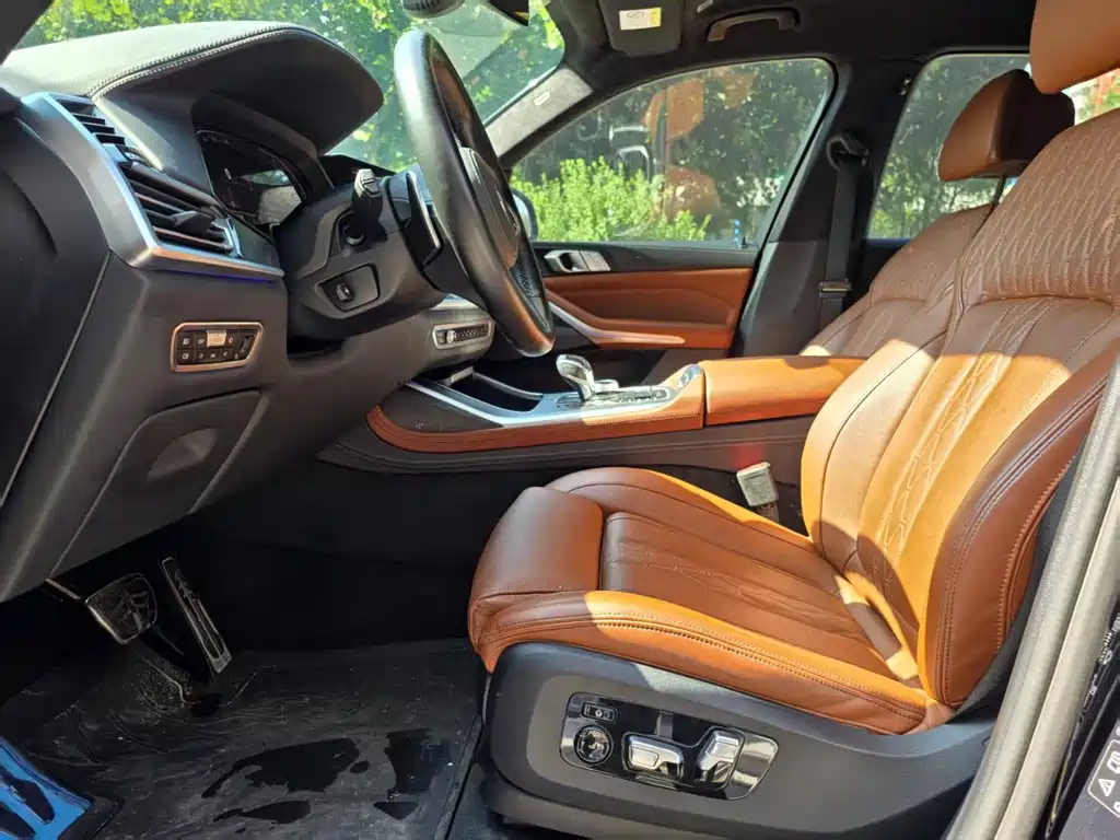 BMW X7 — миниатюра 7