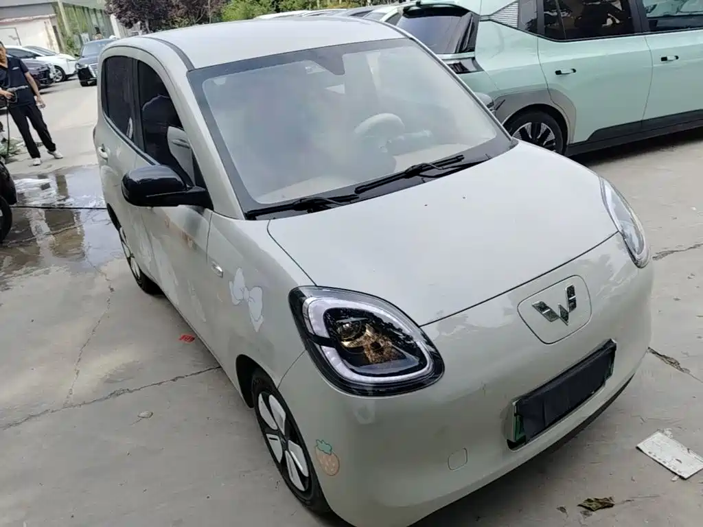 Wuling Mini EV MINIEV 2025