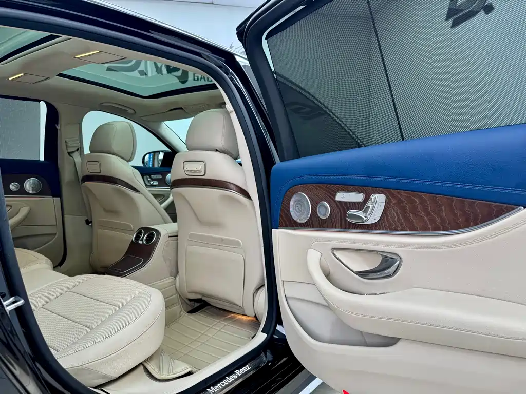 Mercedes-Benz E-Class — миниатюра 14
