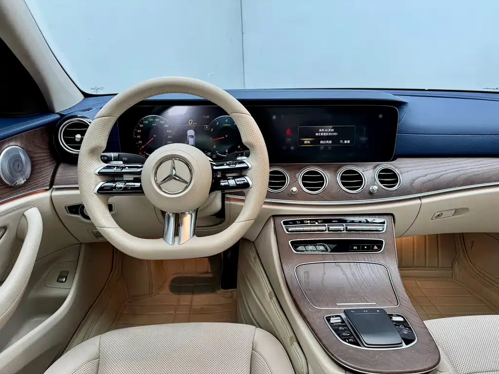 Mercedes-Benz E-Class — миниатюра 20