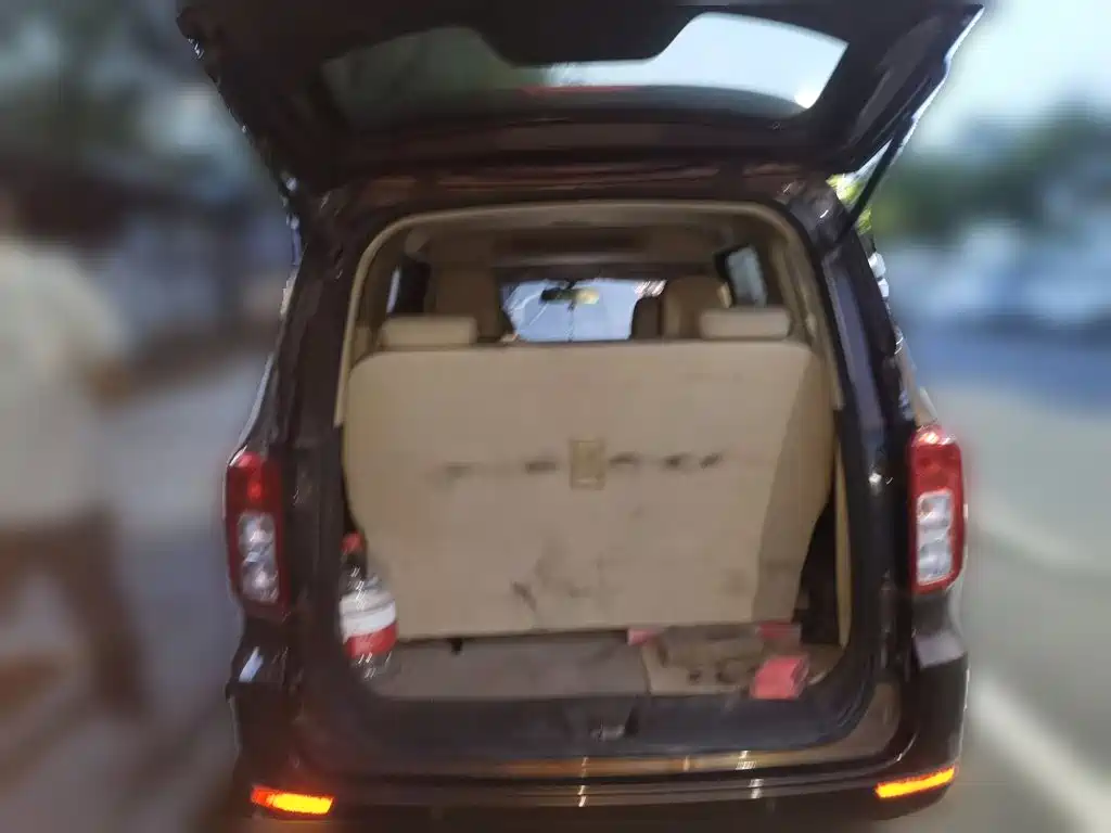 Wuling Hongguang — миниатюра 15