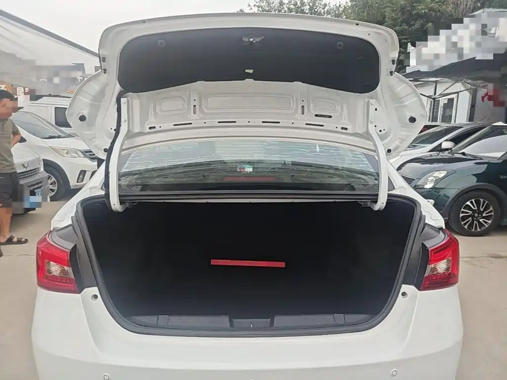 Chery Arrizo 5 — миниатюра 19