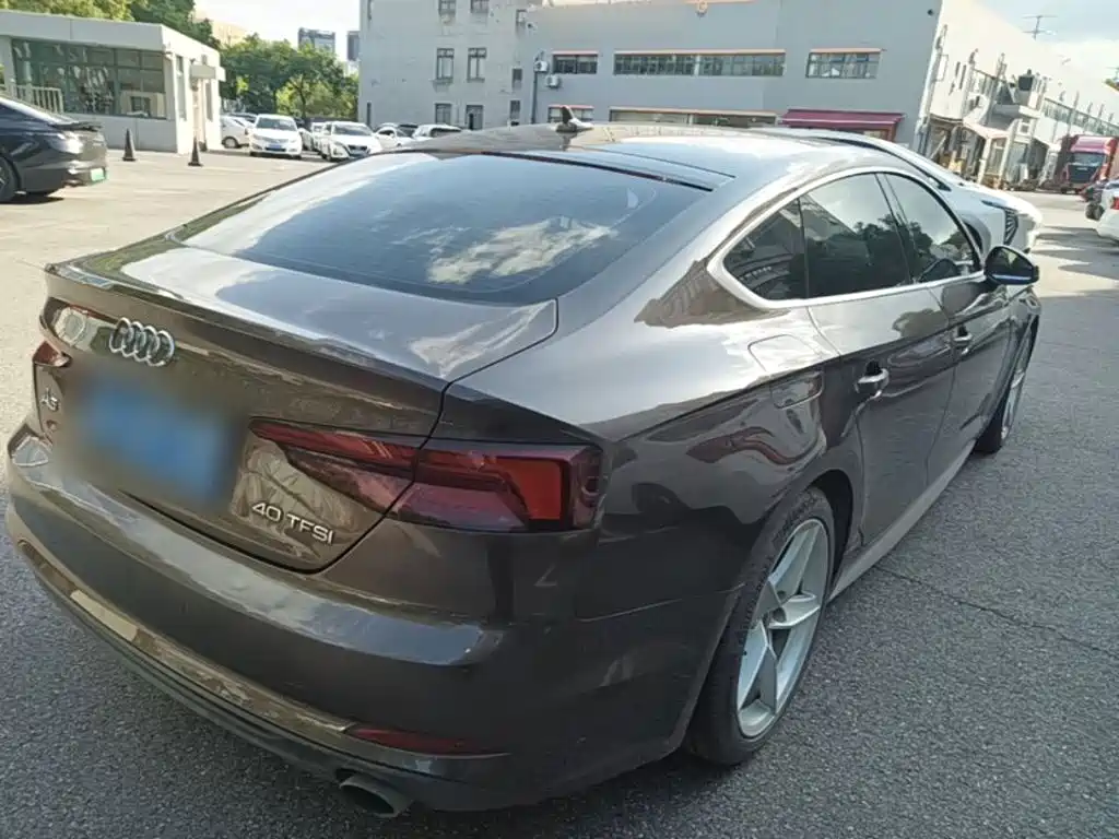 Audi A5 (Import) — миниатюра 7