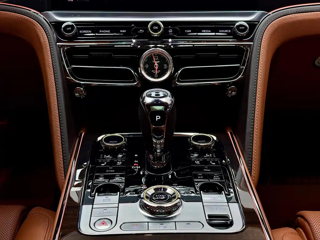 BENTLEY FLYING SPUR PLUG IN HYBRID