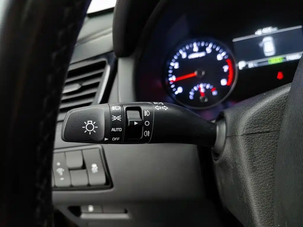 Kia KX7 — миниатюра 21