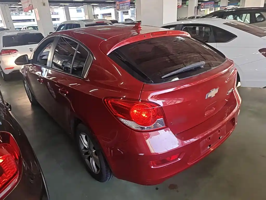 Chevrolet Cruze — миниатюра 5